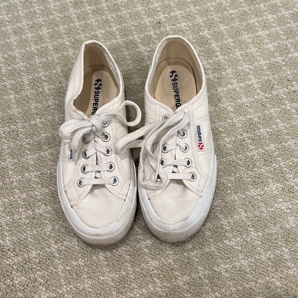 Low top white superga sneakers - Picture 2 of 7